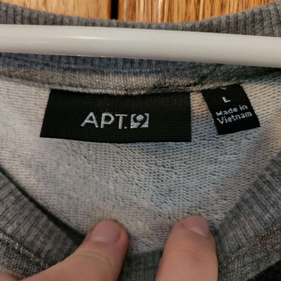 Apt 9 Top - Picture 3 of 8